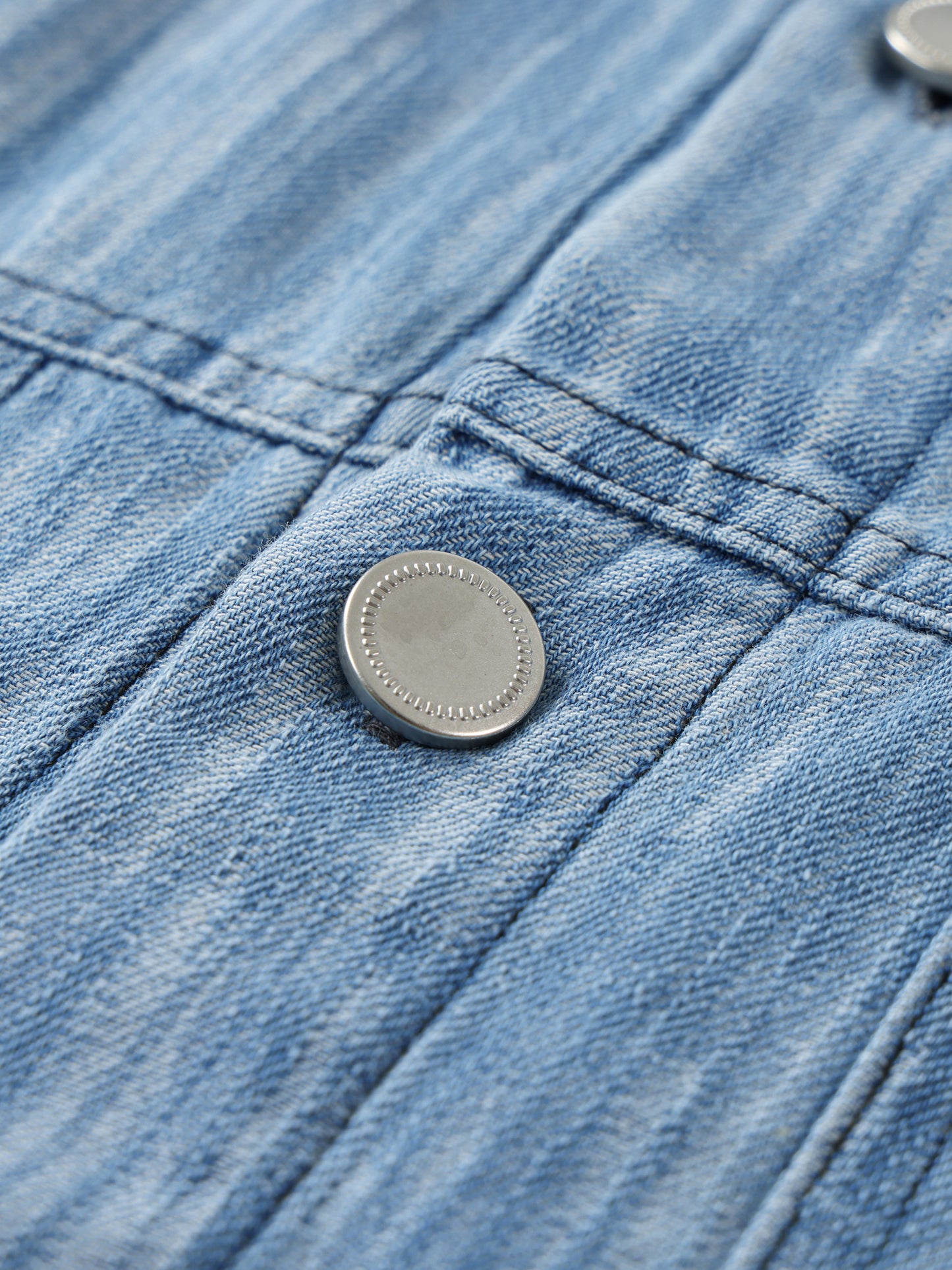 "GOING OUT" Button Short-Sleeve Shirt